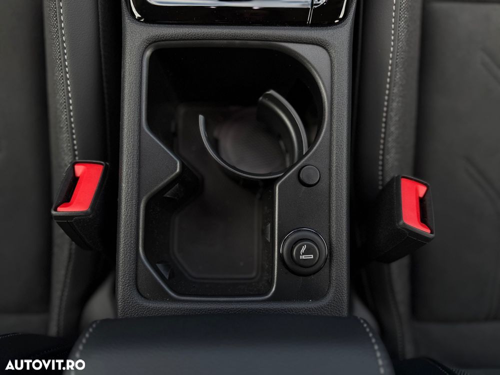 Volkswagen Golf 1.5 TSI eHybrid DSG PHEV Style - 30