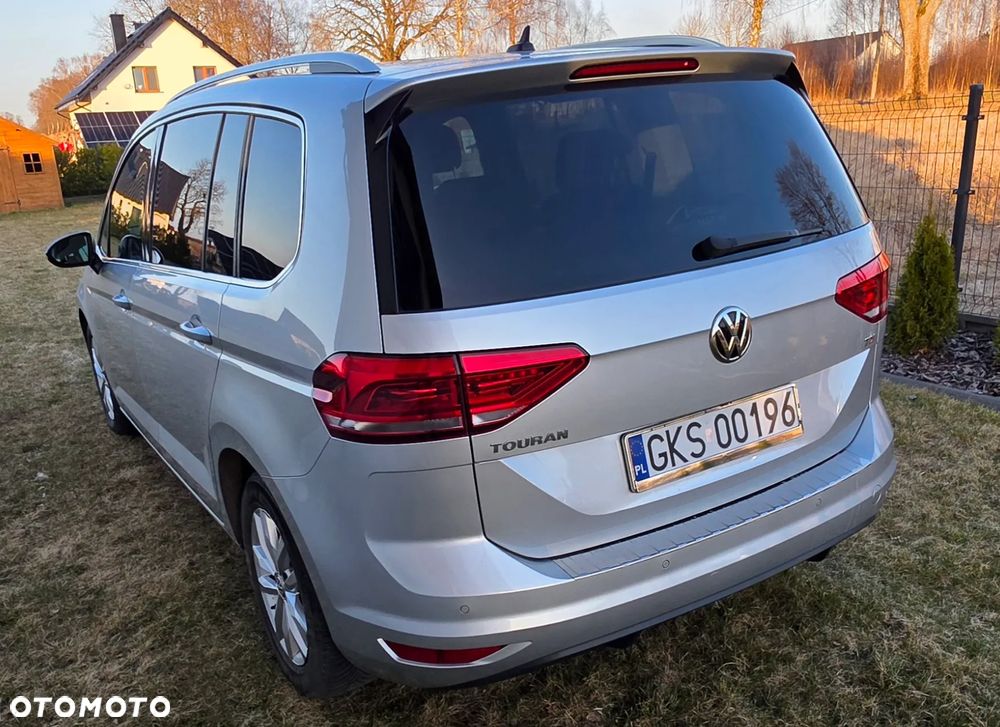 Volkswagen Touran 1.6 TDI SCR (BlueMotion Technology) Comfortline - 28