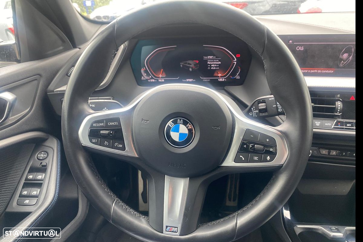 BMW 116 d Pack Desportivo M Auto - 11