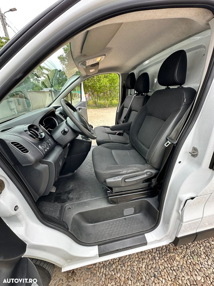 Opel VIVARO - 15