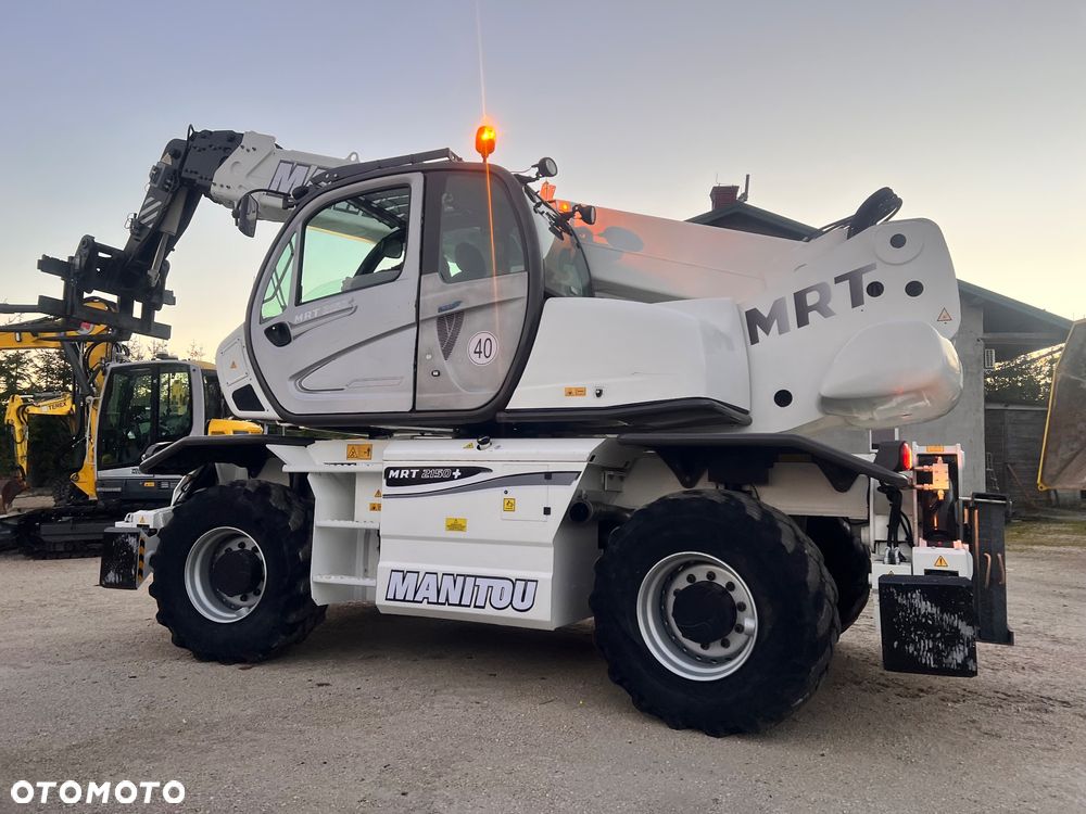 Manitou Ładowarka teleskopowa Manitou Mrt 2150 + Privilage Roto obrotowa 360 Pilot sterowanie radiowe Kosz Widły 2016/17 1840 2550 2540 silnik Mercedes 2150+ Merlo - 36