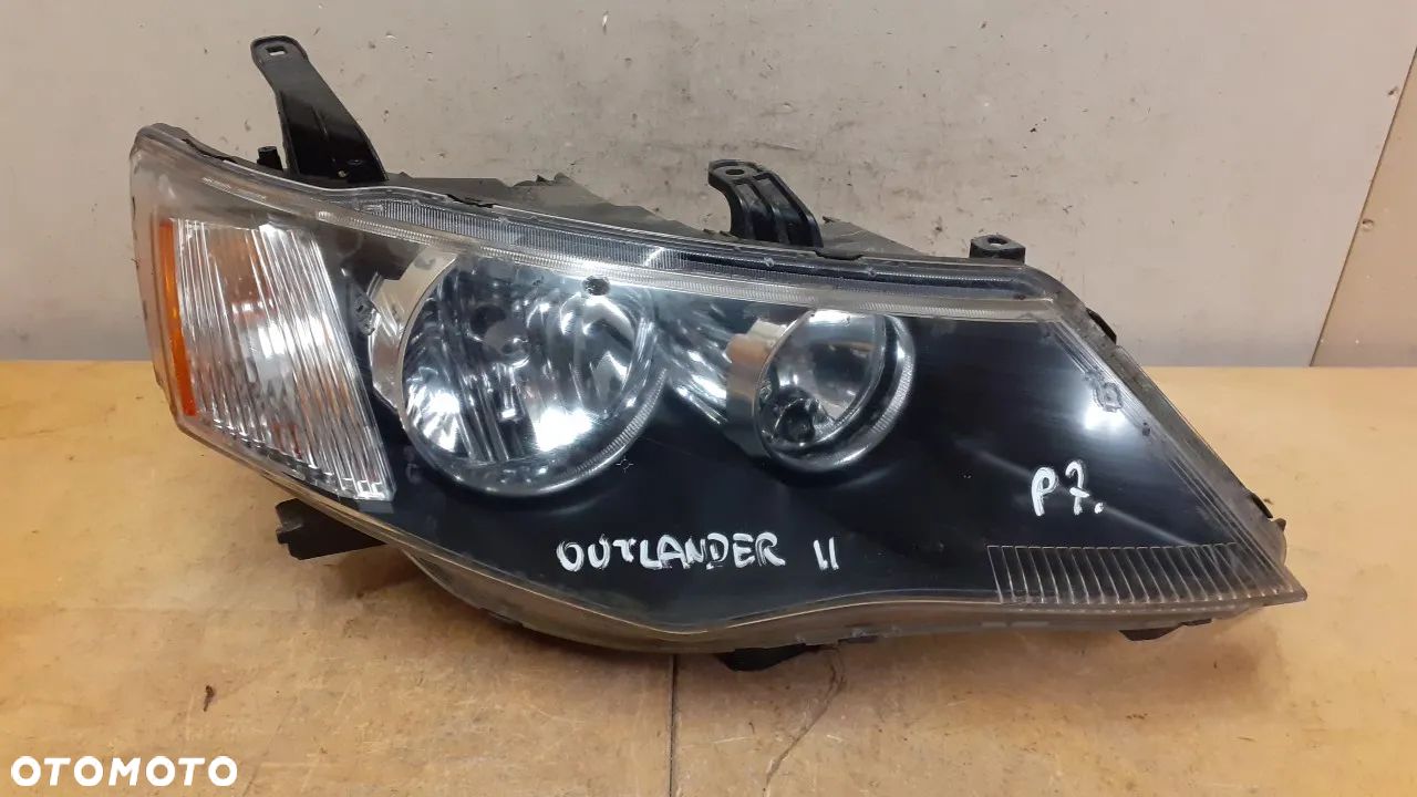 LAMPA PRZOD PRZEDNIA PRAWA MITSUBISHI OUTLANDER II 2 - 1