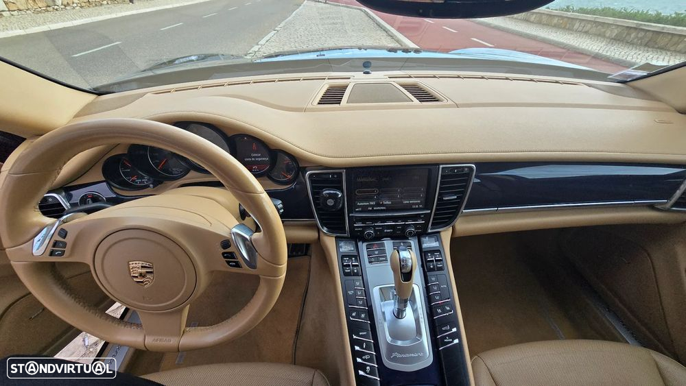Porsche Panamera S Hybrid - 9