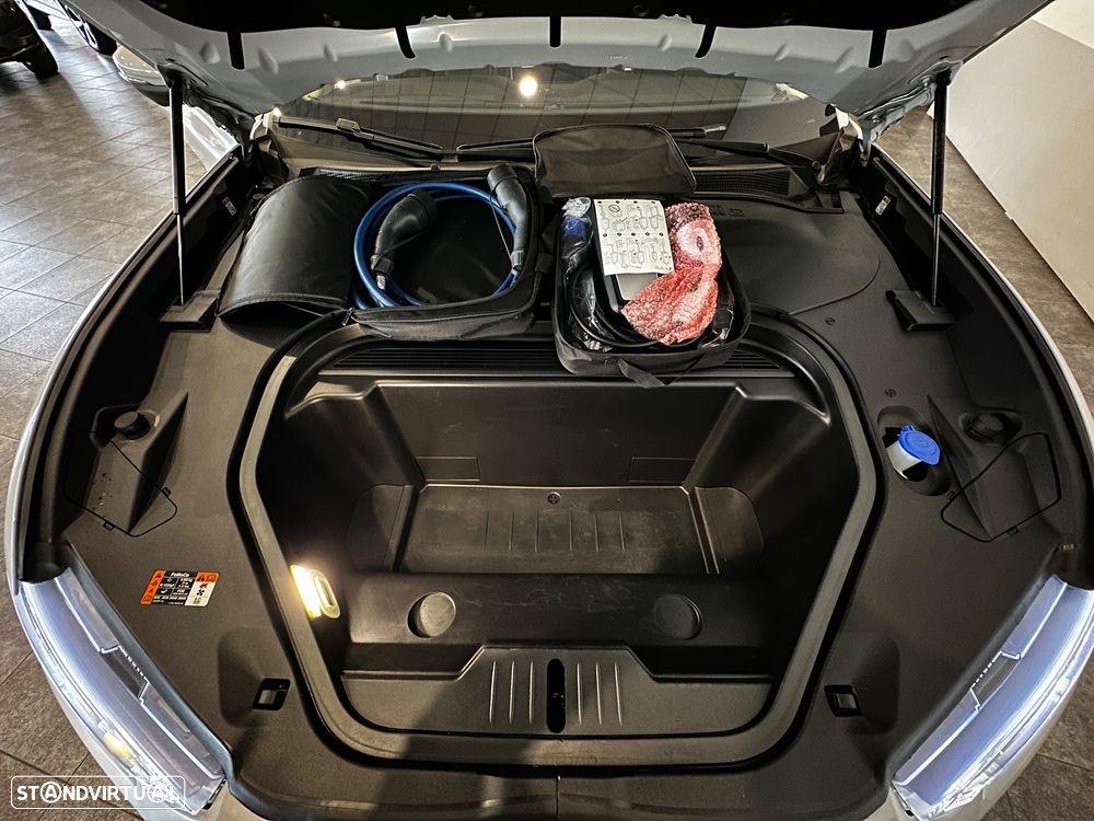 Ford Mustang Mach-E 75.7 kWh Premium AWD - 34