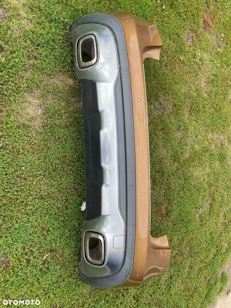 MERCEDES gla 156 lift kpl. zderzak tylny z pdc kolor 895 - 1