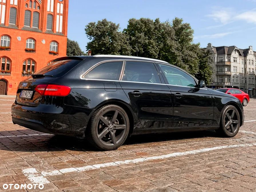 Audi A4 Avant 2.0 TDI clean diesel Quattro - 2