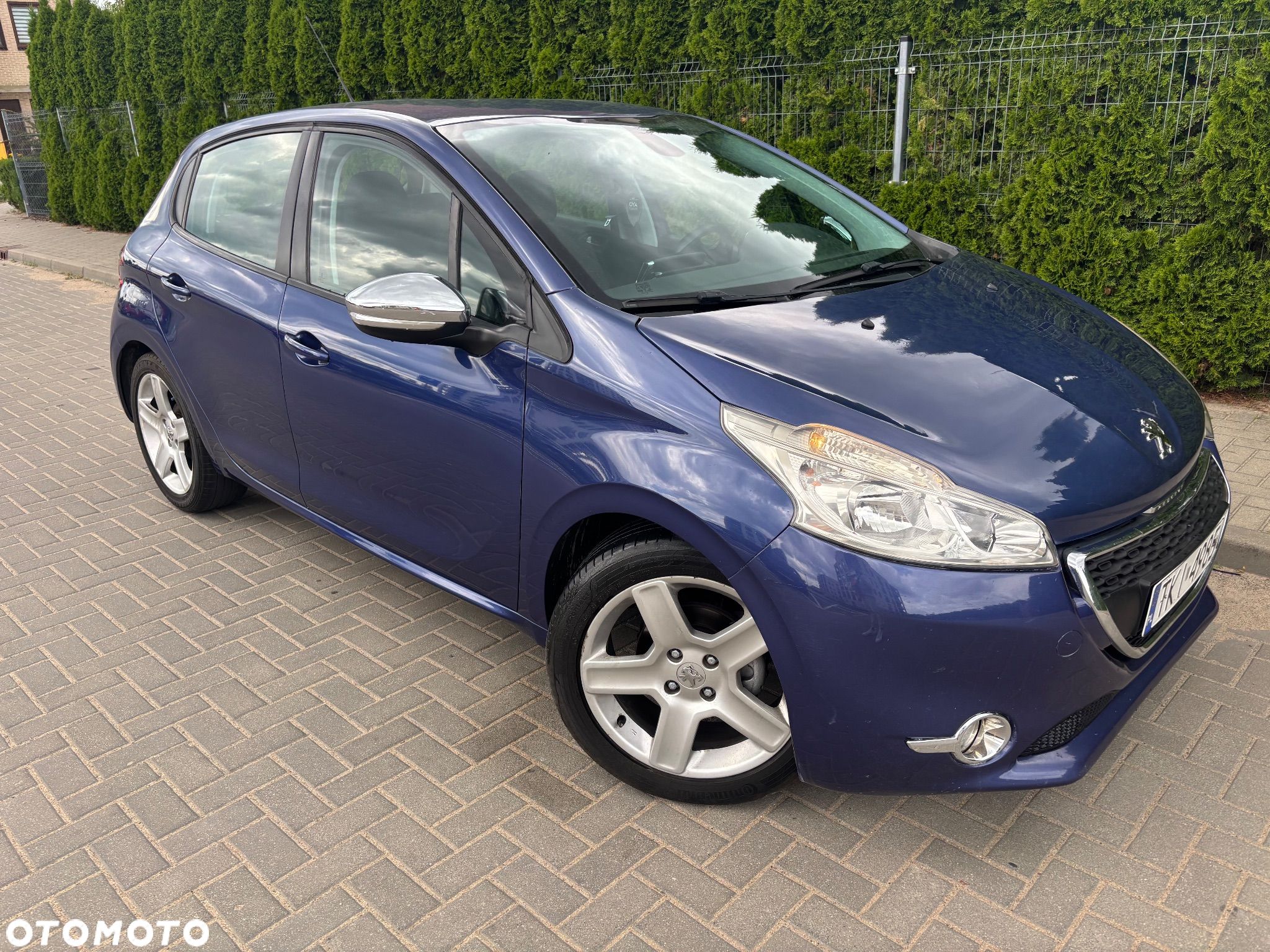 Peugeot 208 1.4 HDi Active - 1