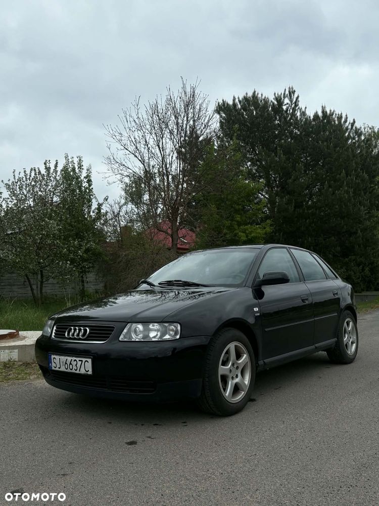 Audi A3 Sportback 1.6 Attraction - 2