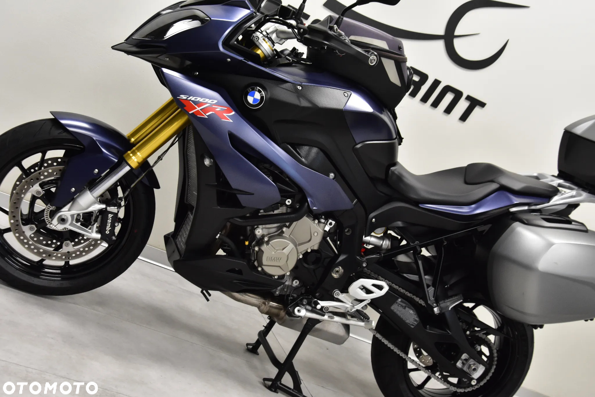 BMW XR - 14