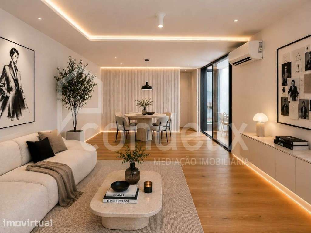 T2 totalmente remodelado, com terraço - Grande imagem: 5/45