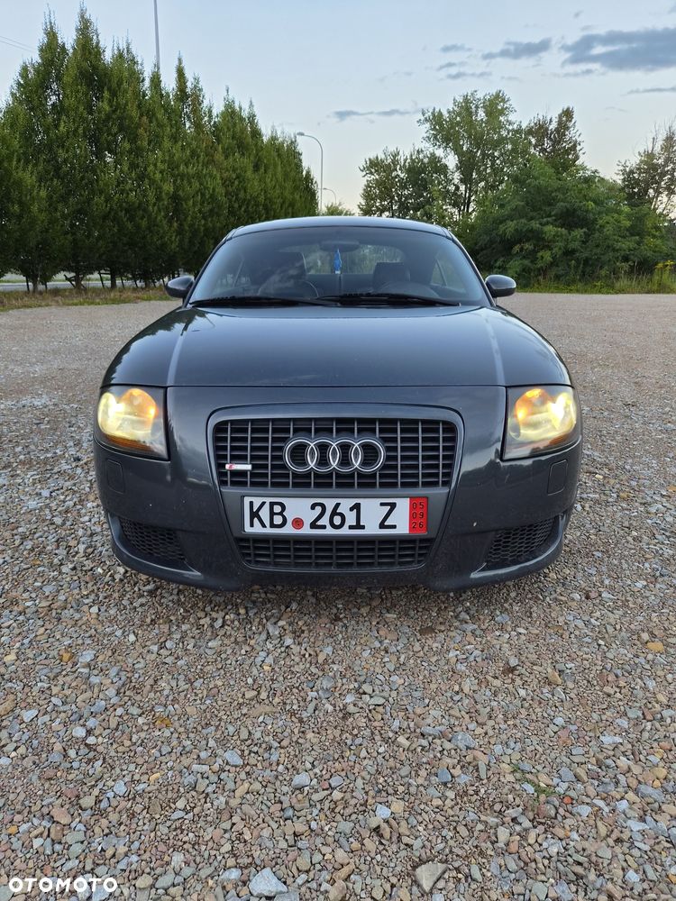 Audi TT Coupé - 7