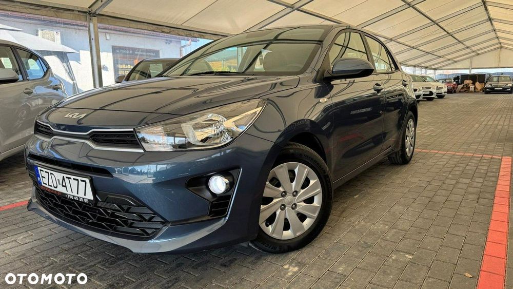 Kia Rio - 19
