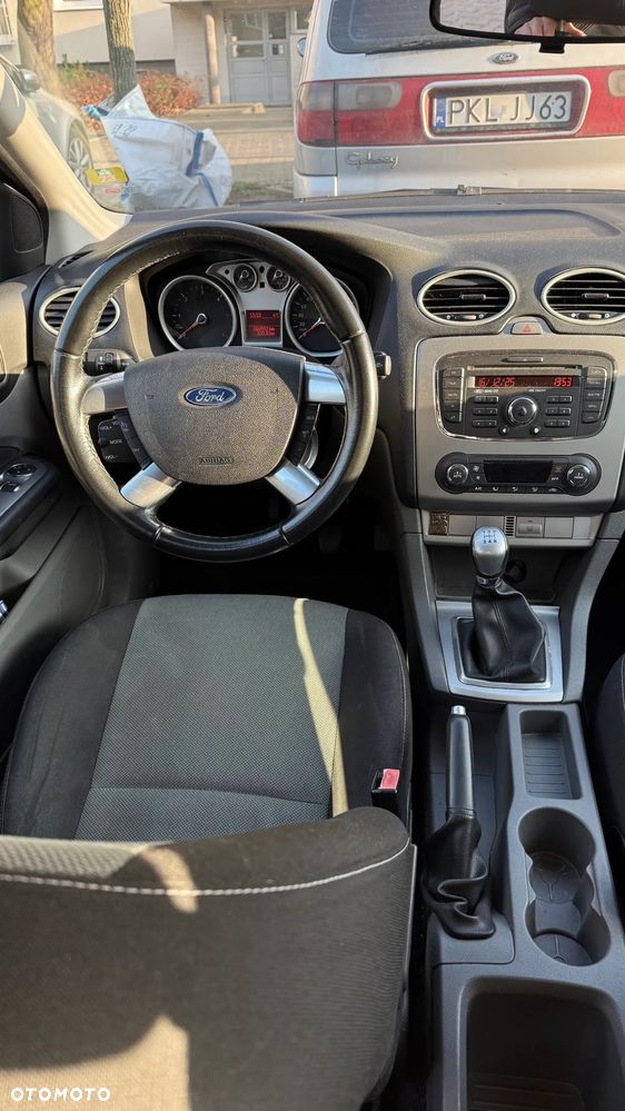 Ford Focus - 9