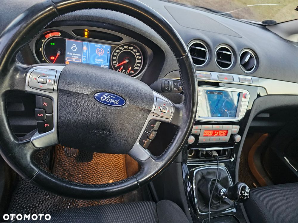 Ford S-Max 2.0 TDCi DPF Business Edition - 16