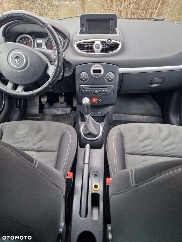 Renault Clio - 3