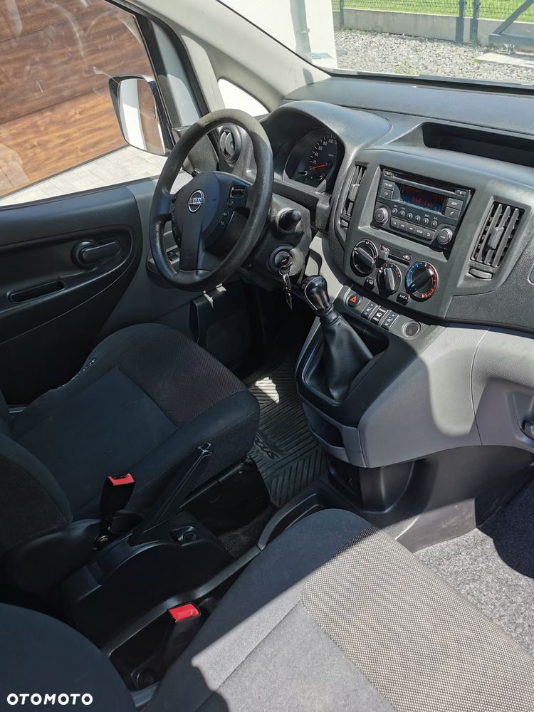 Nissan NV200 - 8