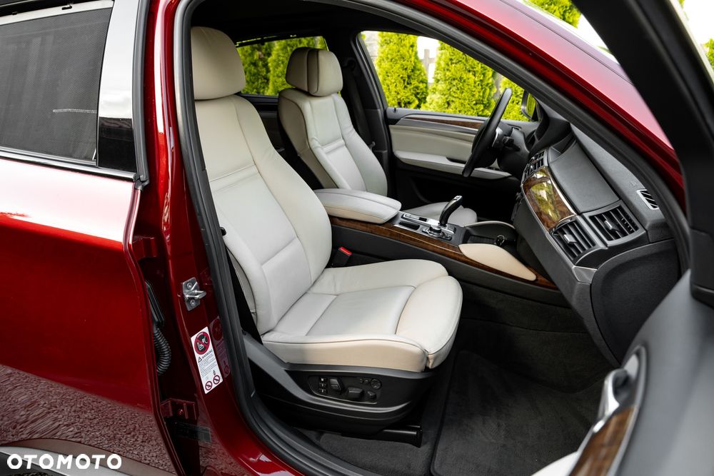 BMW X6 xDrive40d - 26