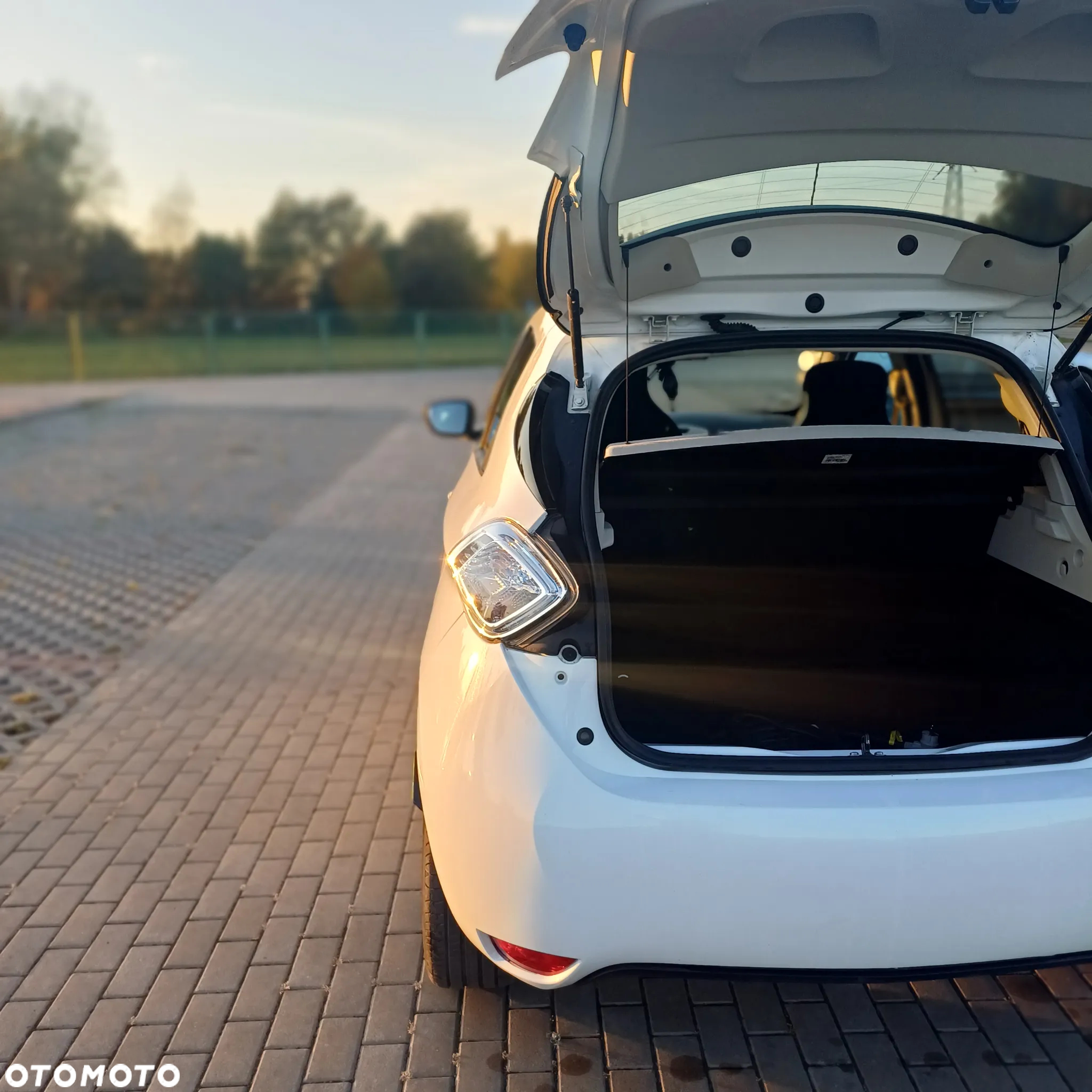 Renault Zoe - 20