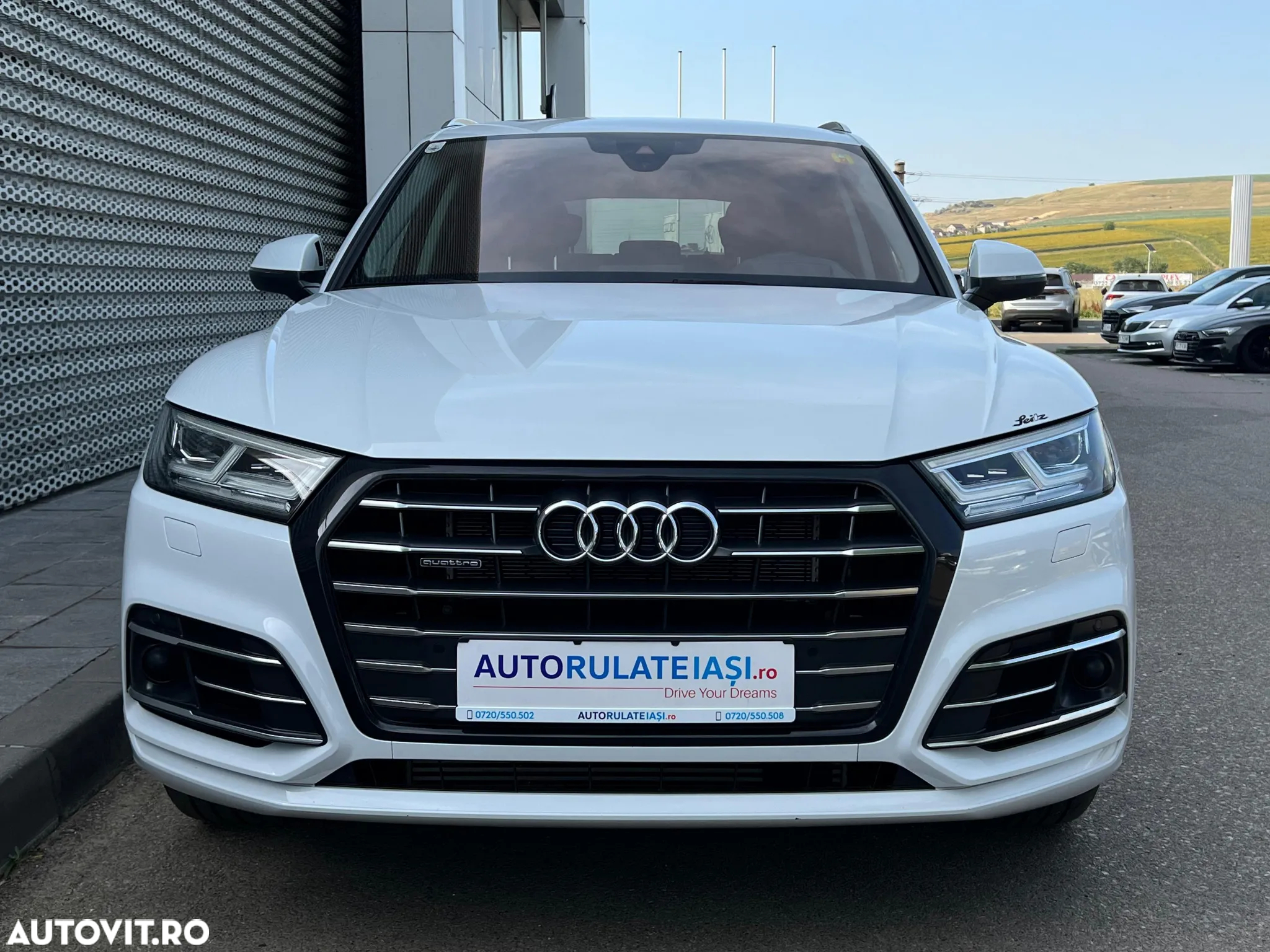 Audi Q5 55 TFSI e quattro S tronic - 8