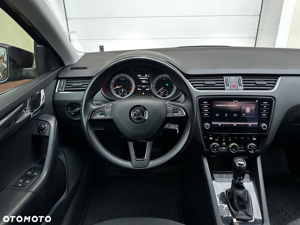 Skoda Octavia 1.5 TSI ACT Style DSG - 19