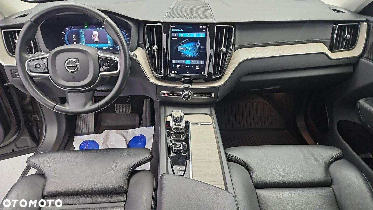 Volvo XC 60 - 13