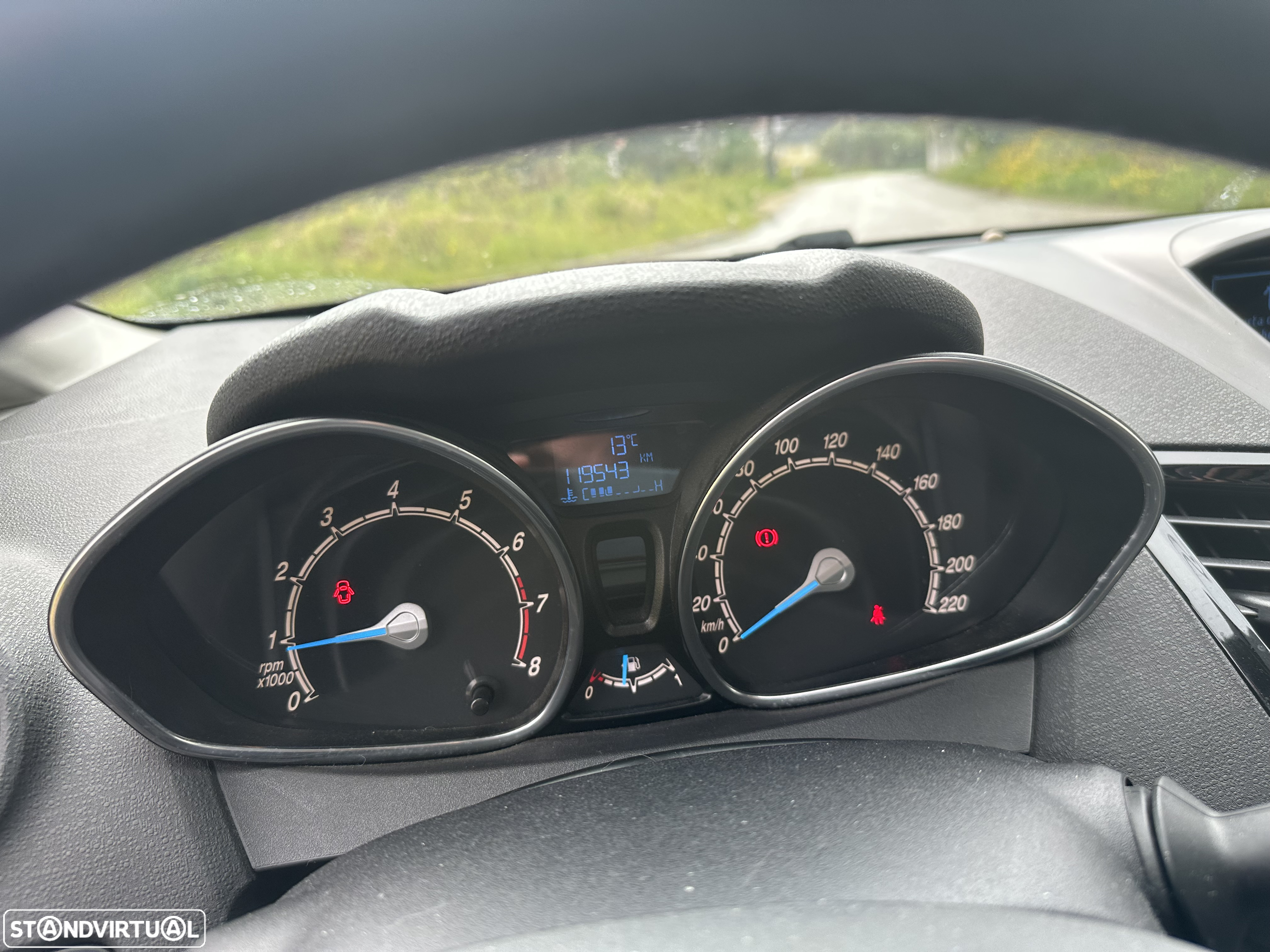 Ford Fiesta 1.0 T EcoBoost Titanium - 11