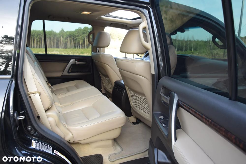 Toyota Land Cruiser LC 4.5 D-4D Prestige Platinium - 16