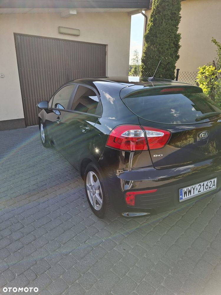 Kia Rio 1.2 Dream-Team Edition - 4