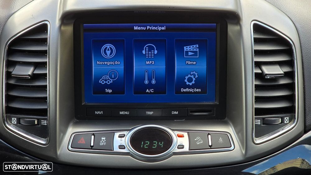 Chevrolet Captiva - 21