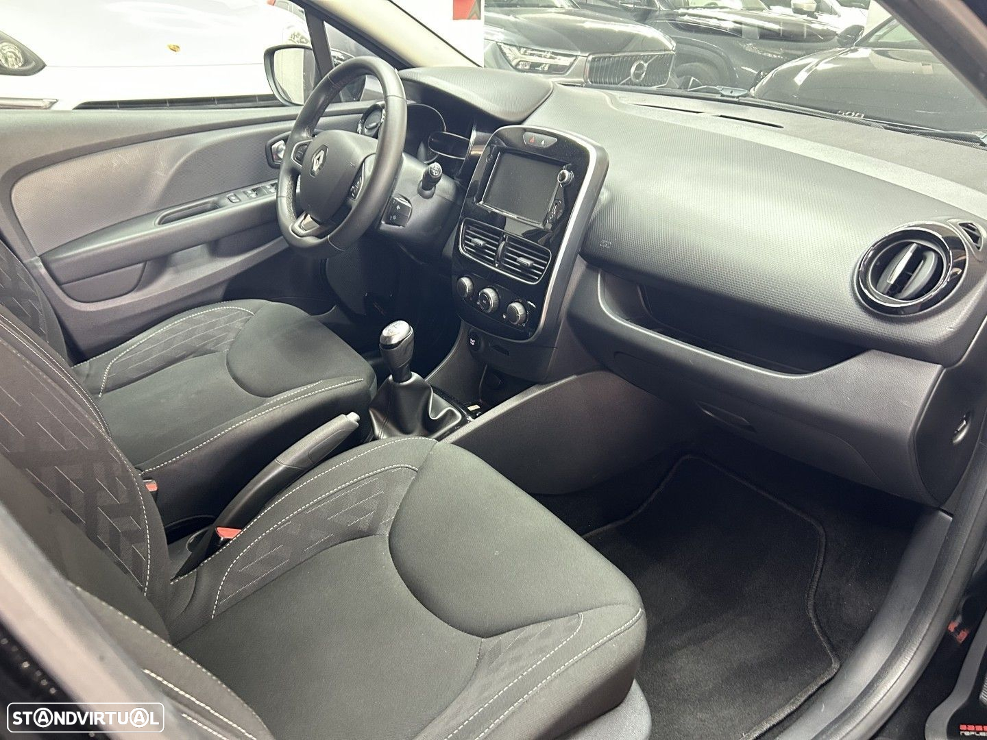 Renault Clio 0.9 TCe Limited Edition - 13