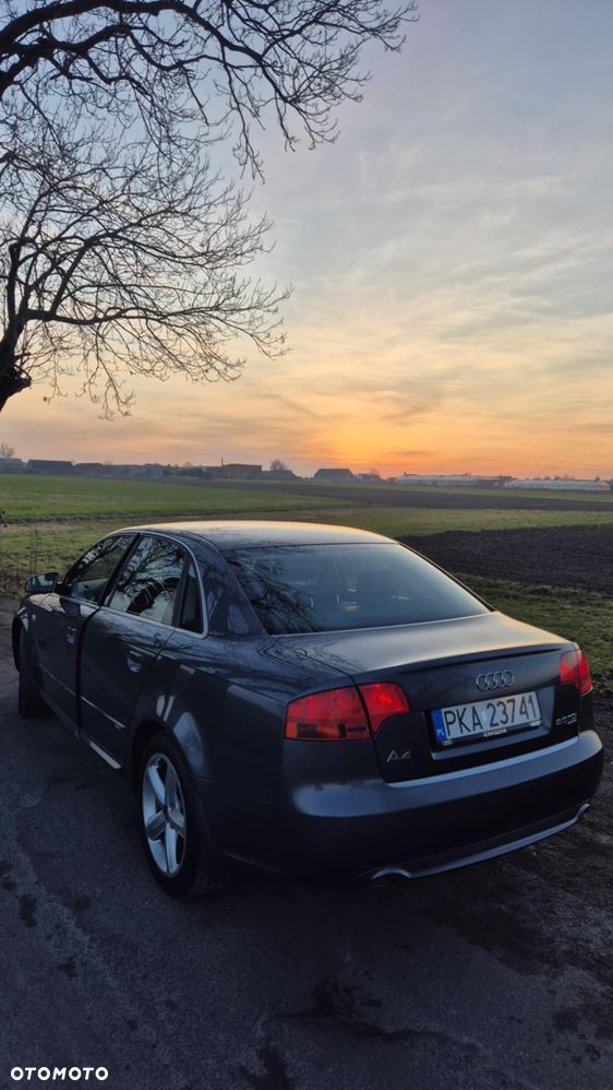 Audi A4 Limousine 2.0 TDI Quattro - 5