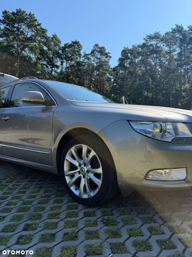 Skoda Superb 2.0 TDI Comfort DSG - 7