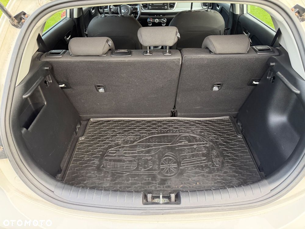 Kia Rio 1.2 M - 16