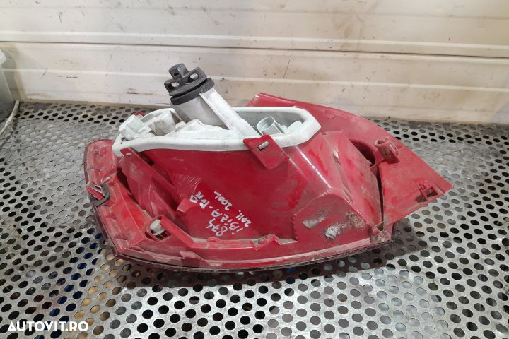Lampa / Tripla stop dreapta pe aripa Seat Ibiza 4 6J [2008 - 2012] Ha - 3