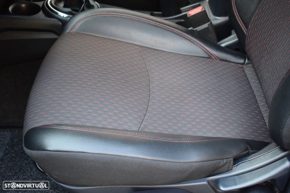 Mitsubishi ASX 1.6 DI-D Intense Black Edition - 24