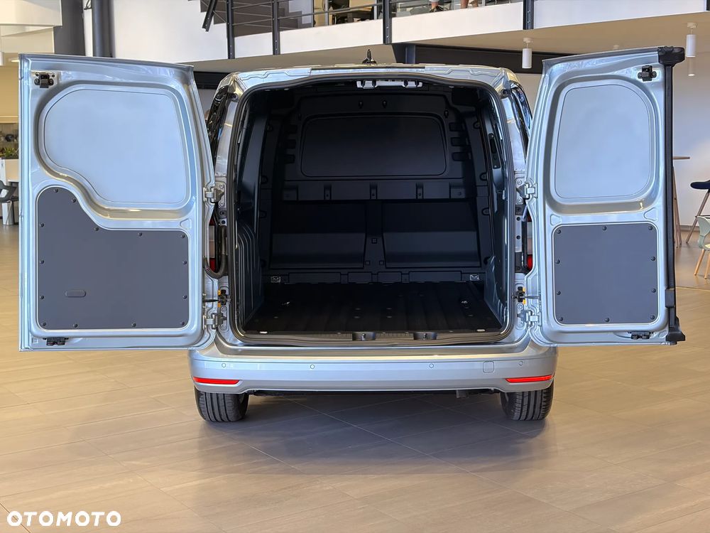 Ford Transit Connect - 17