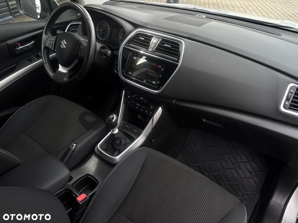 Suzuki SX4 S-Cross 1.4 T Premium - 13
