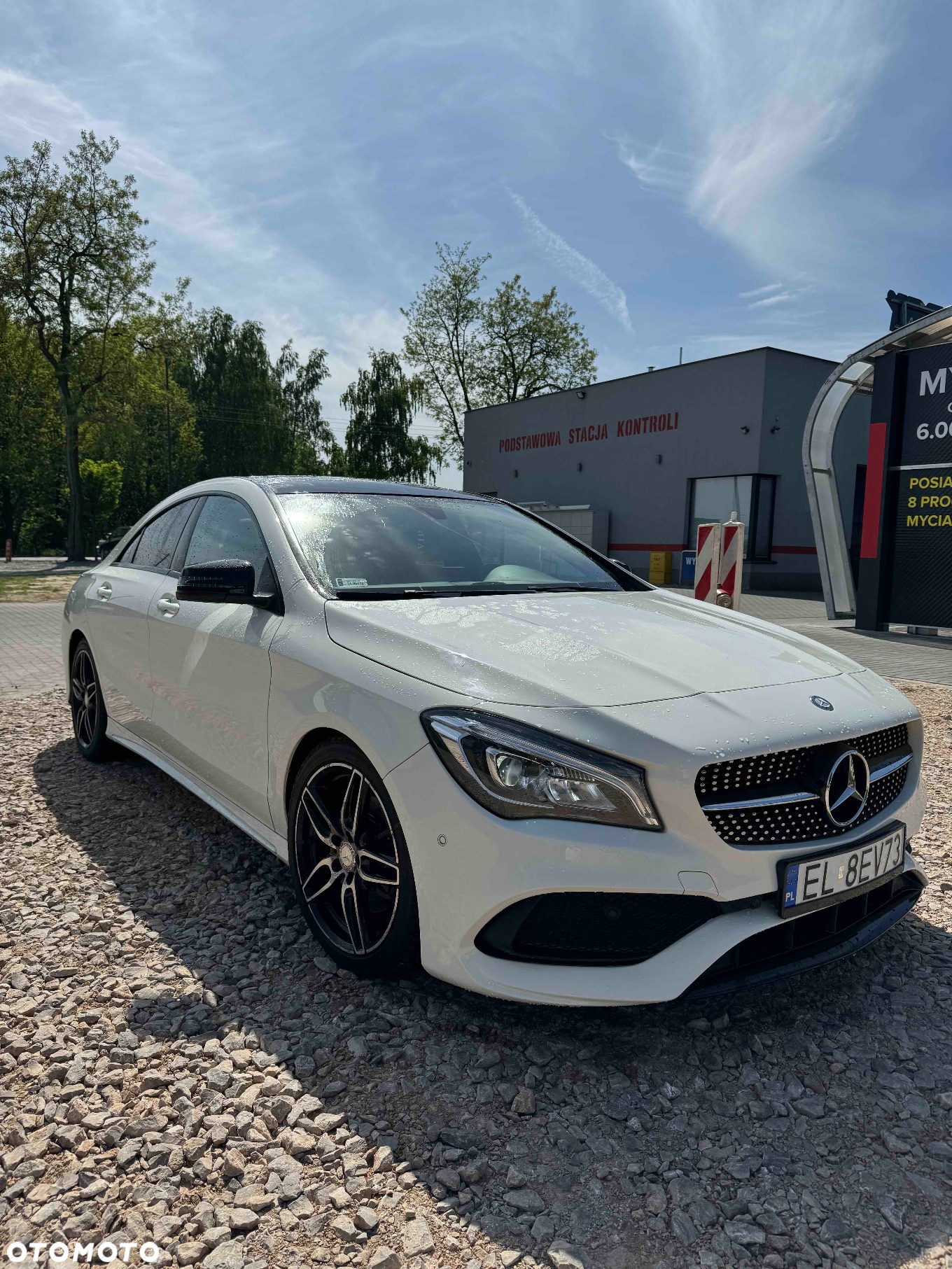 Mercedes-Benz CLA 220 4-Matic AMG Line - 22