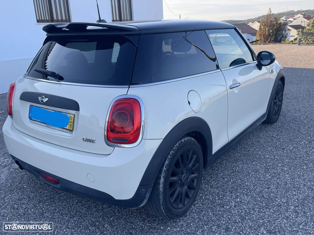 MINI 3 Portas One - 2