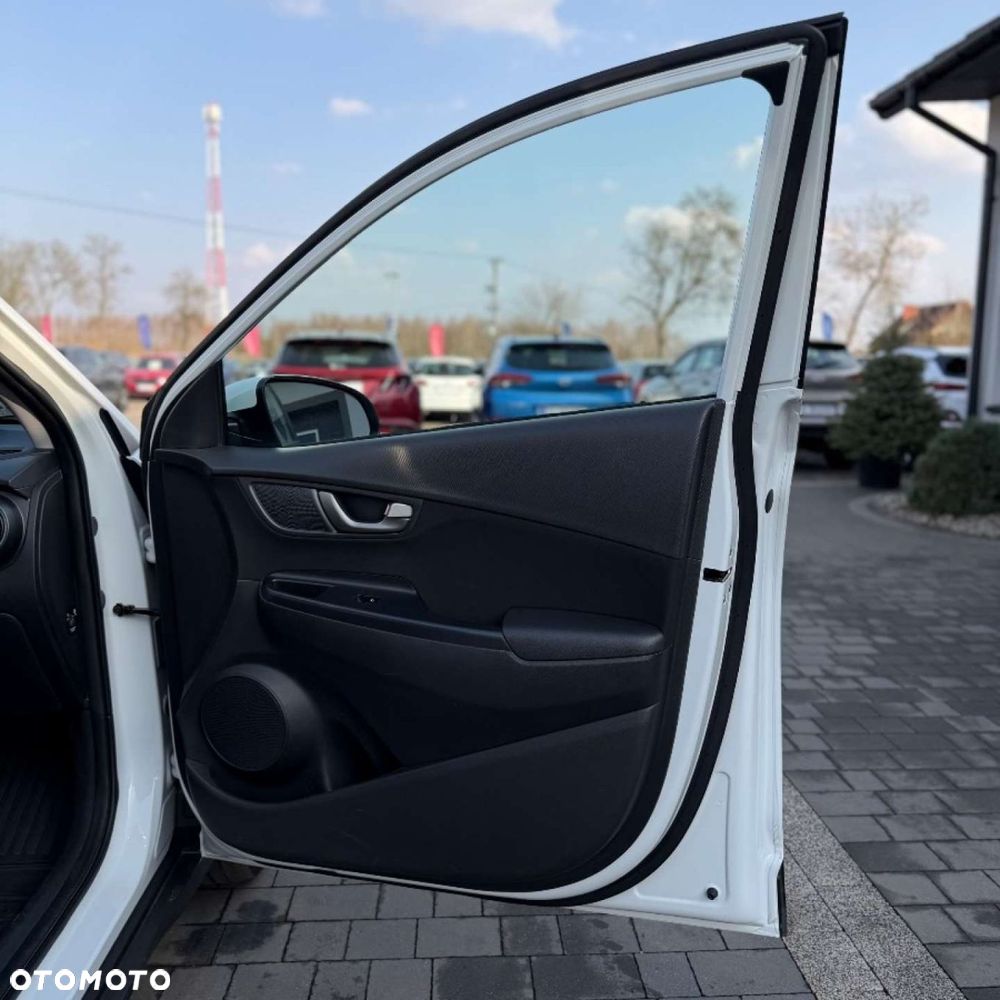 Hyundai Kona - 26