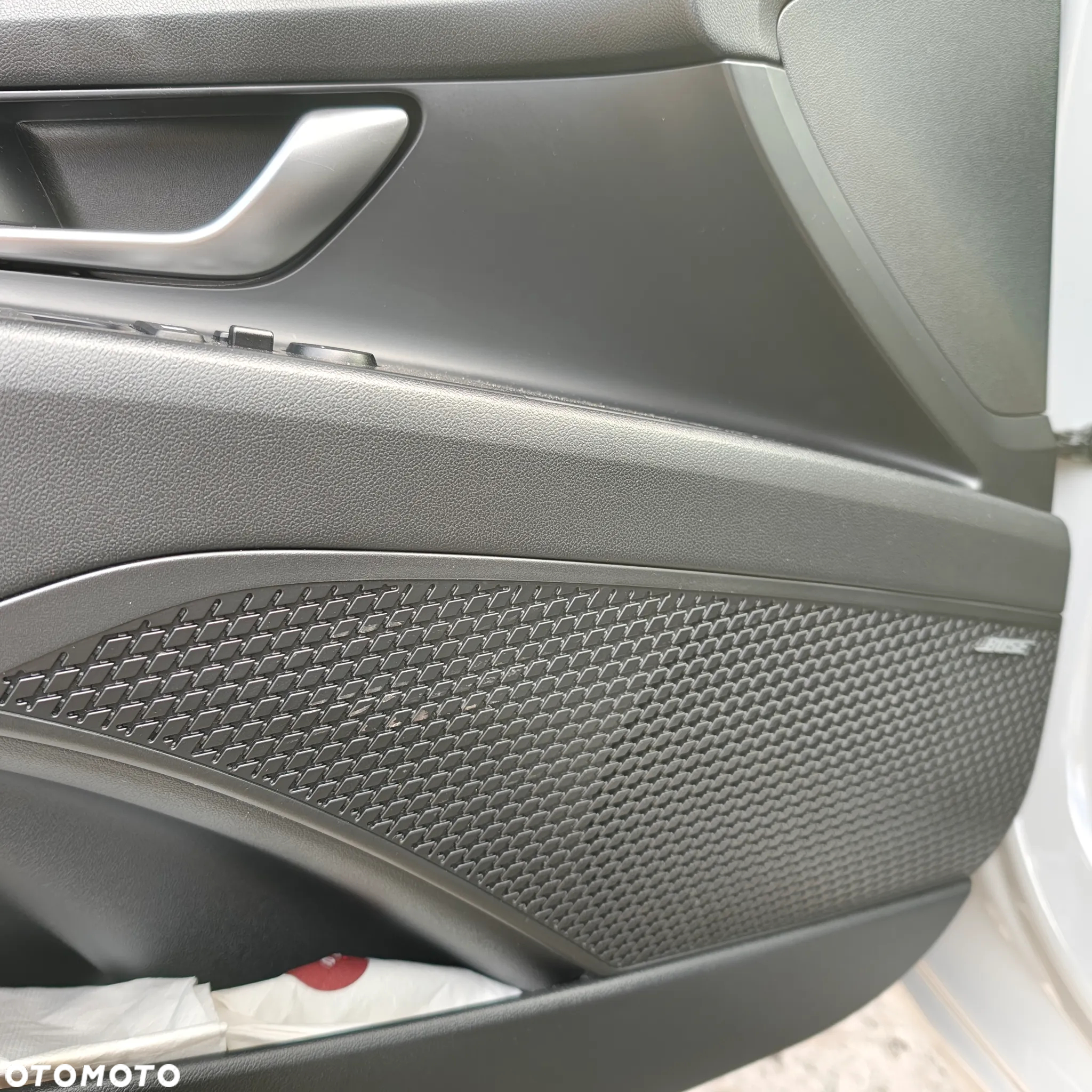Hyundai Elantra 1.6 Executive CVT - 14