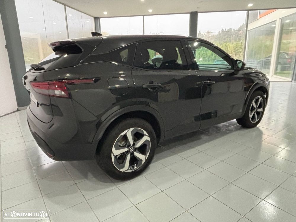 Nissan Qashqai 1.3 DIG-T N-Connecta - 4