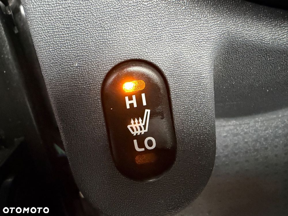 Mitsubishi Colt - 19