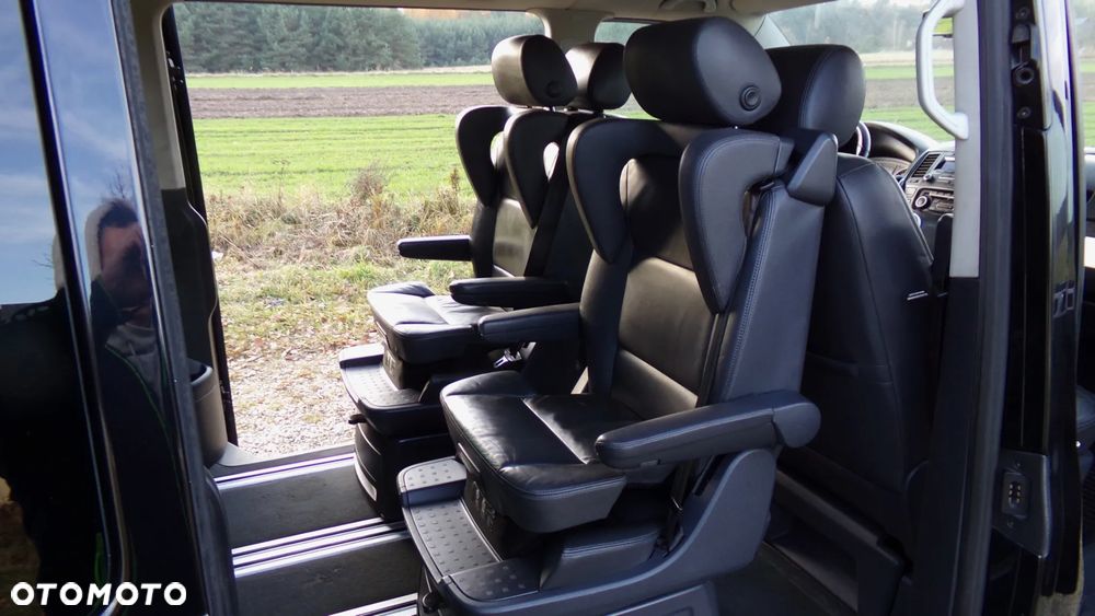 Volkswagen Multivan - 19