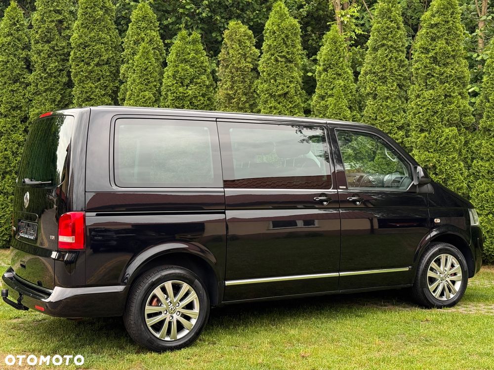 Volkswagen Multivan - 15