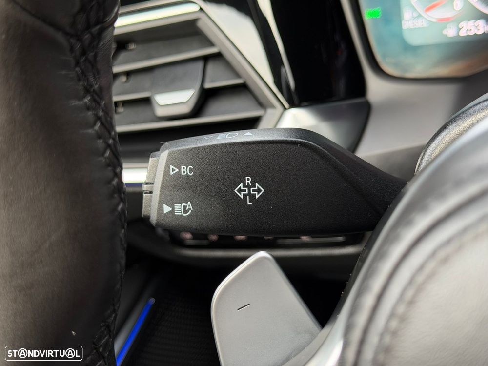 BMW 320 d Pack M Auto - 32