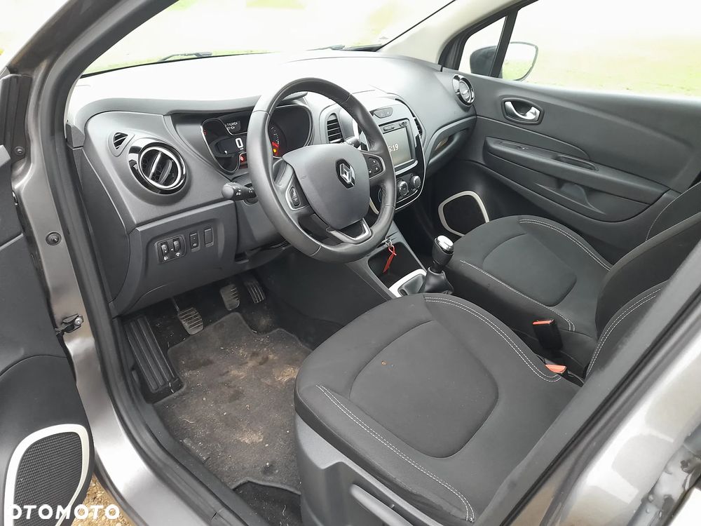 Renault Captur - 14