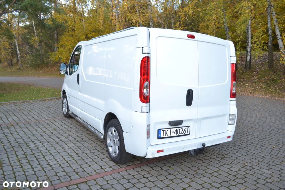 Renault trafic - 3