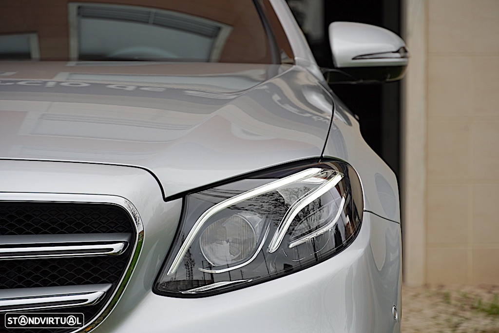 Mercedes-Benz E 300 de AMG Line - 8