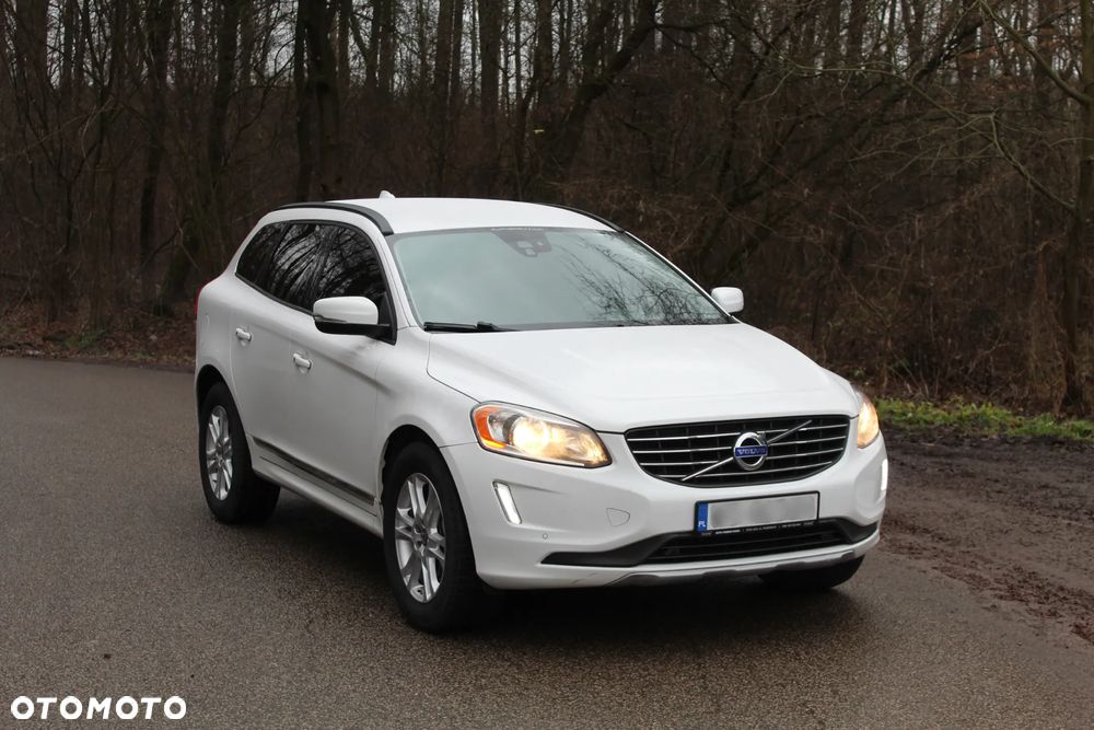 Volvo XC 60 T5 AWD Drive-E Momentum - 3